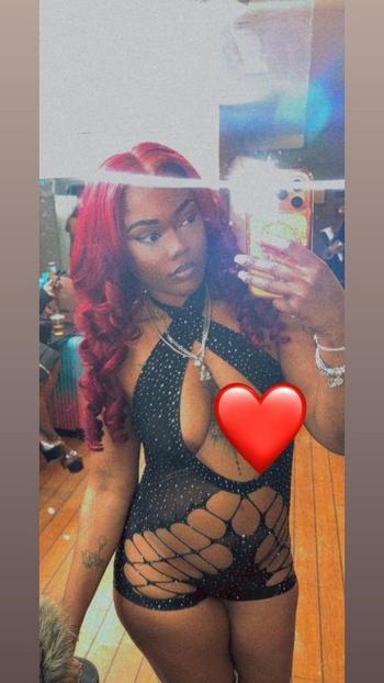 Rose , 25  female escort, Brockton