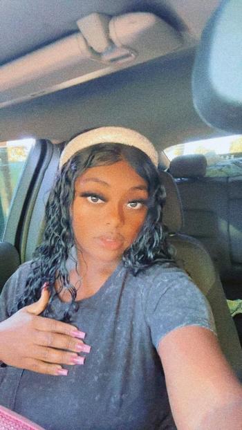 unique , 23  female escort, Brockton